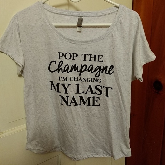 Dolman style tee - bride to be/bachelorette - Picture 3 of 3